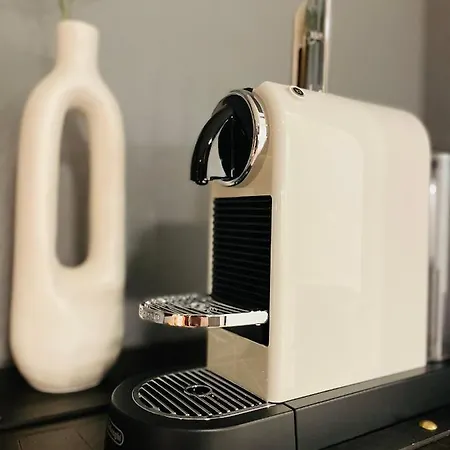 Klassen - Exklusives Am Hbf - Kueche, Netflix, Kingsizebett Apartment