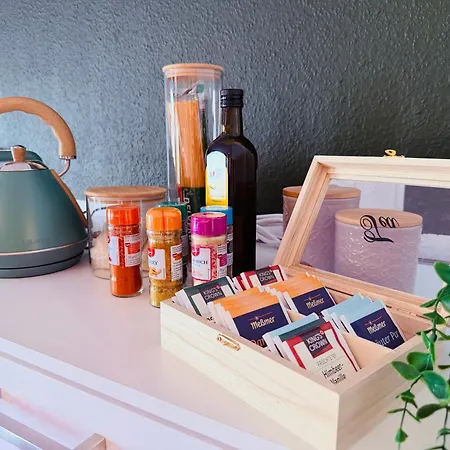 Klassen - Exklusive Am Hbf - Kueche, Netflix *