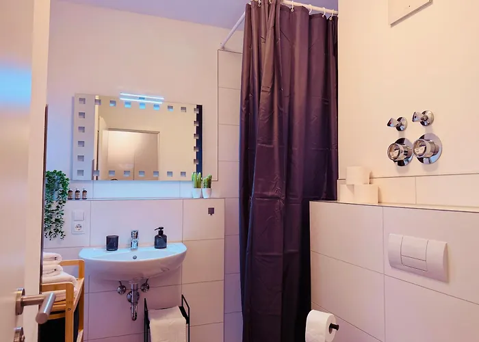 Klassen - Exklusive Am Hbf - Kueche, Netflix Koblenz (Rhineland-Palatinate)