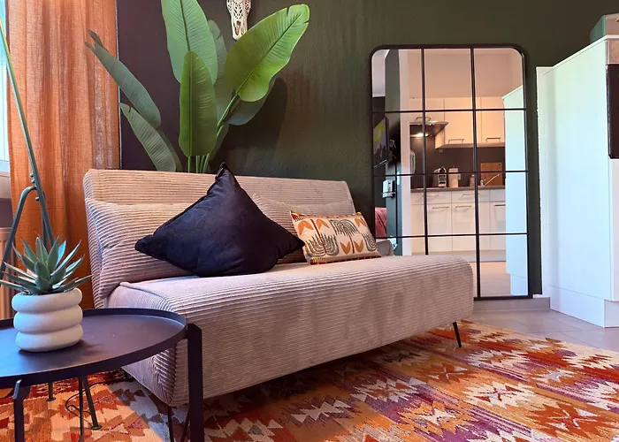 Klassen - Exklusive Am Hbf - Kueche, Netflix